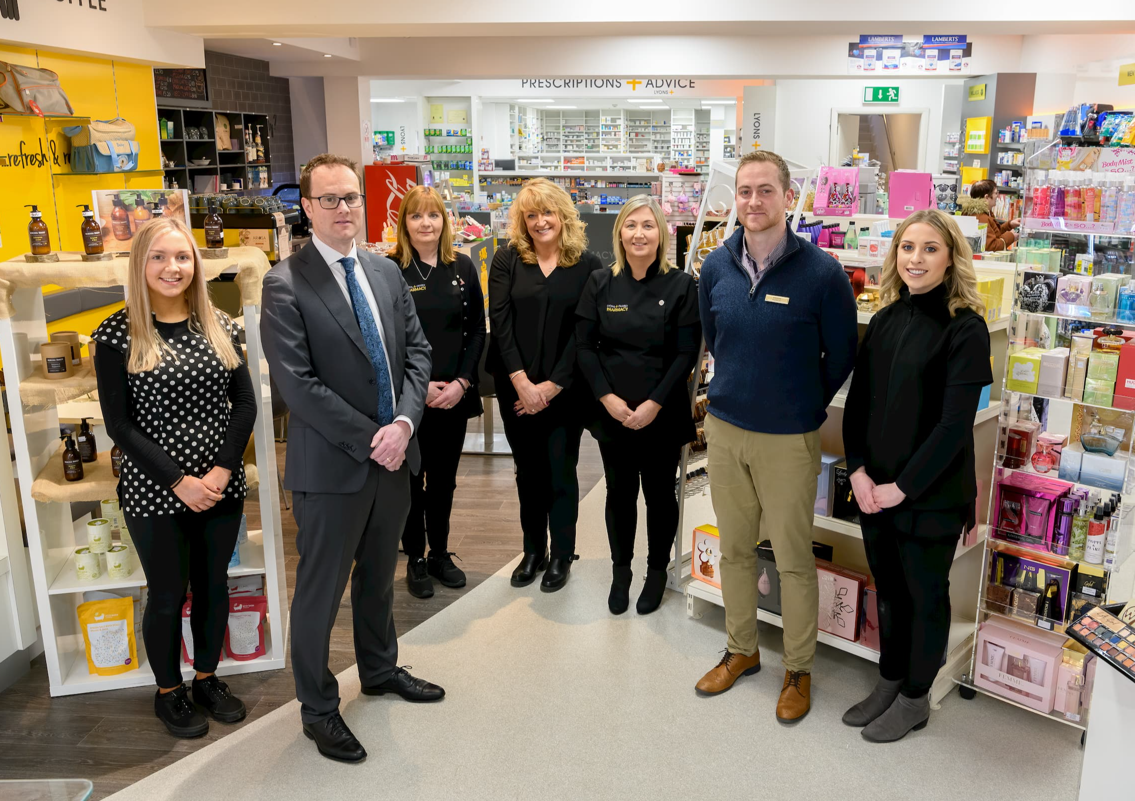 10 top female fragrances available in Laois Pharmacy this year - Laois Today